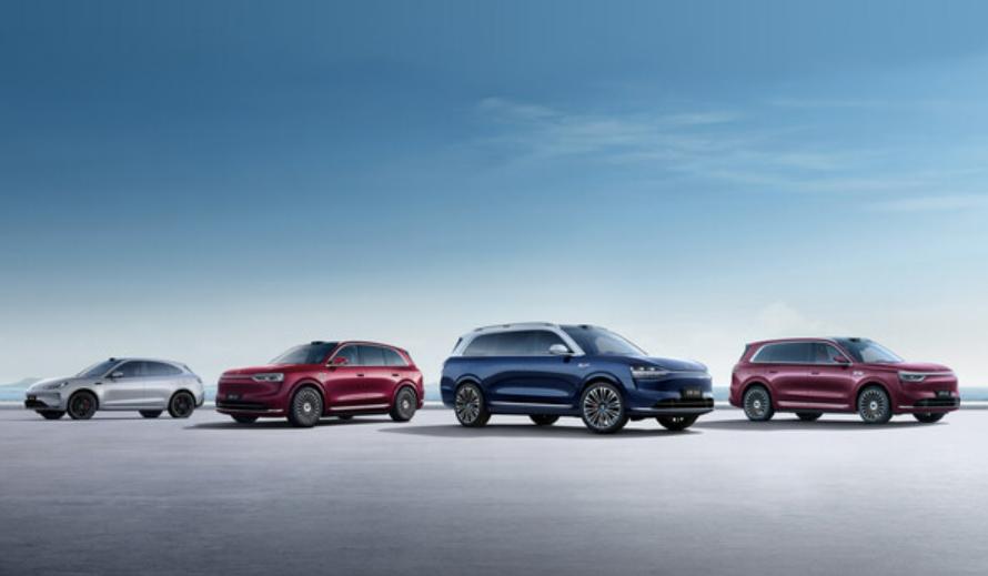 赛力斯前三季净利超50亿近日，赛力斯发布2025年三季报。报告显示，赛力斯前三