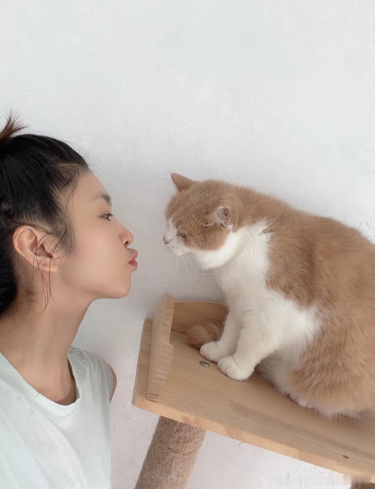 李云霄立秋营业，这个素颜绝了😍😍