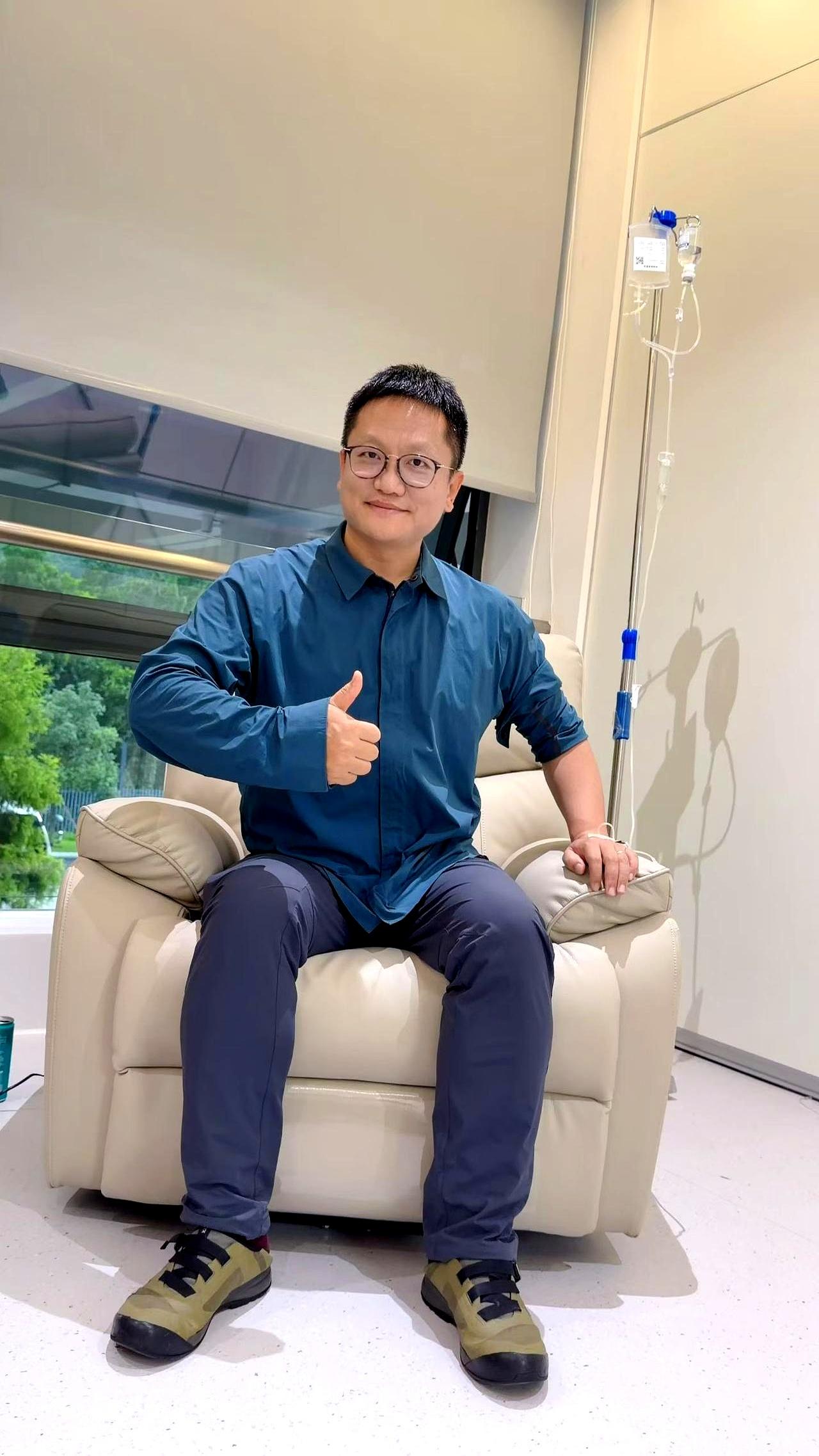这次又去做第六次自体免疫细胞回输了，算下来基本就是半年一次，已经挺熟门熟路了。