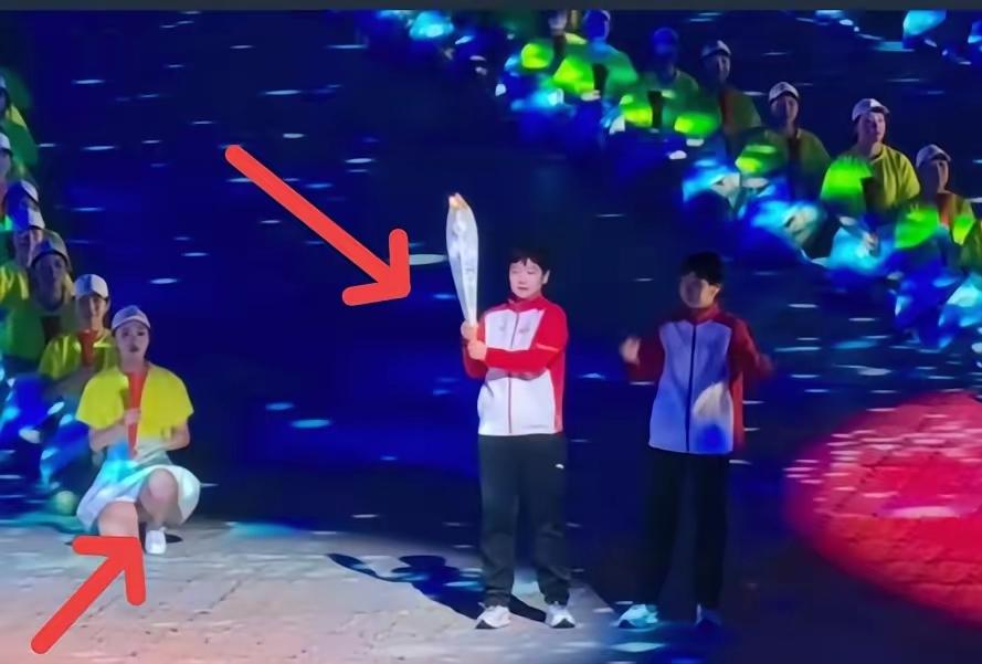 谁错过了孙颖莎压轴大戏？还是自编自导自演的，这个节目才是收视担当[呲牙笑]作