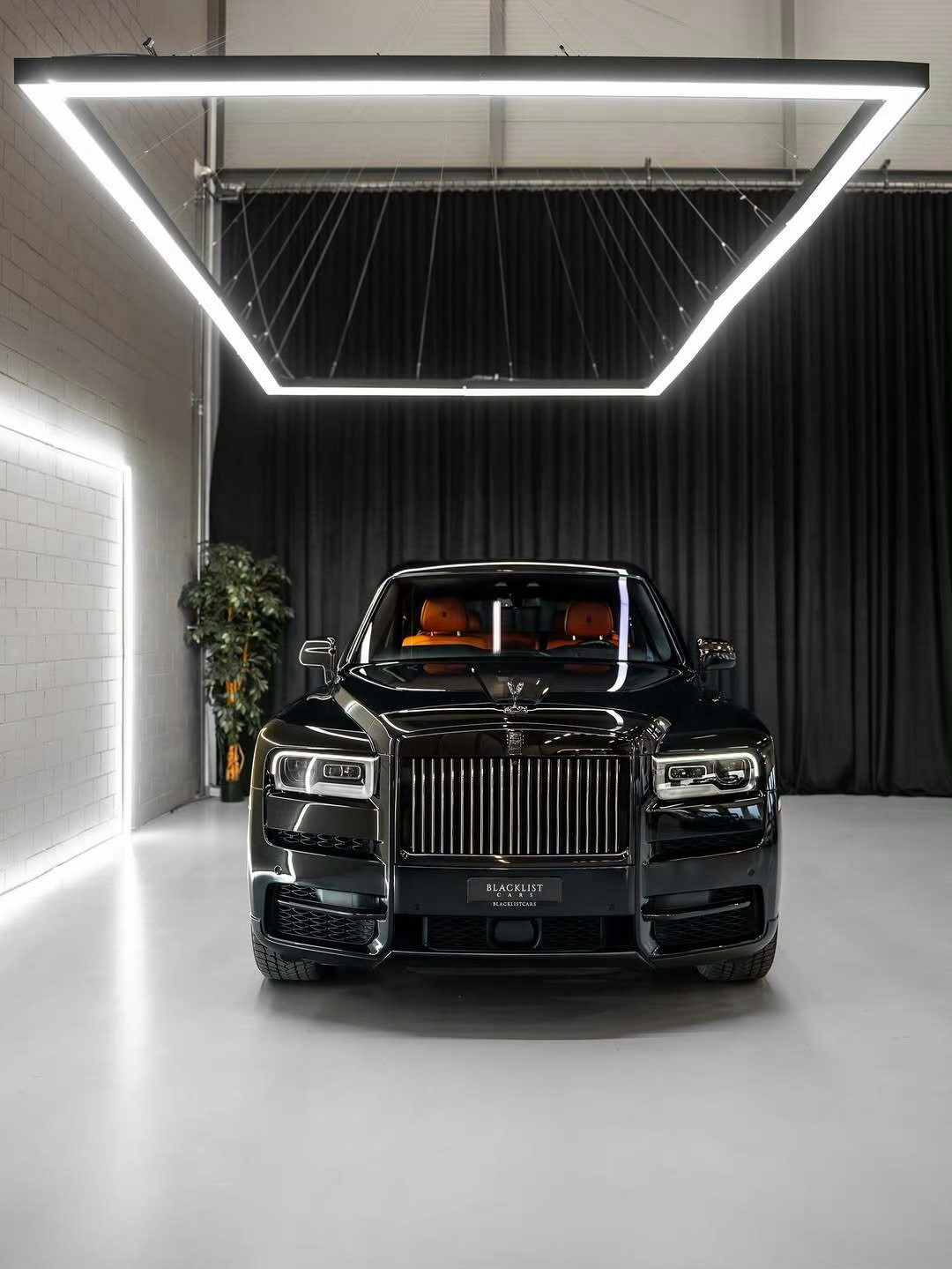 劳斯莱斯CullinanBlackBadge