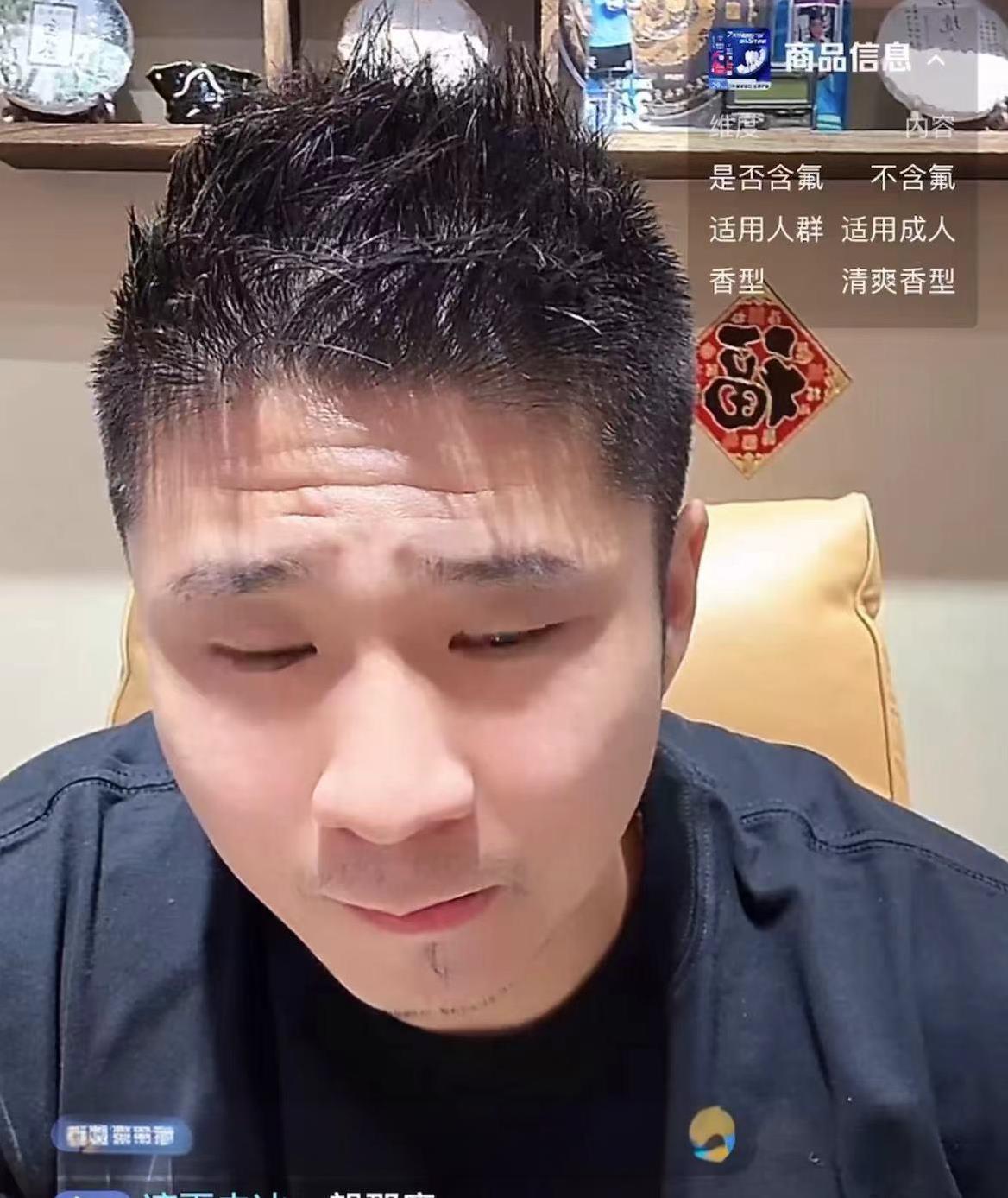 大连英博旧将赵明剑透露，前几天他和前大连籍国脚王鹏踢了一次球。赵明剑感觉王鹏虽然