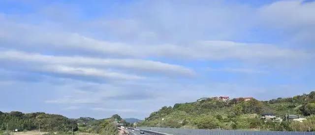 怪事年年有，今年特别多……一位从大连到湖南长沙游玩的陈姓男子，返回大连时