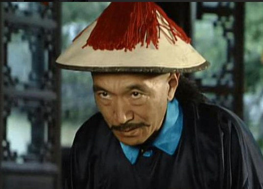 乾隆年间，乾隆问了满朝文武一个问题：“什么上，什么下；什么东，什么西，什么肥，什