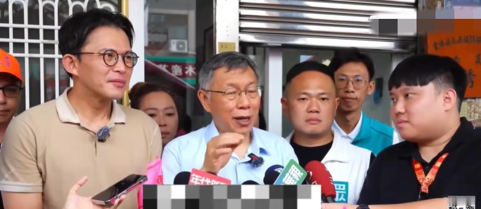 今天柯文哲和黄国昌在台湾云林参加妈祖进香团拜活动，被记者问到如何看待李贞秀上绿营