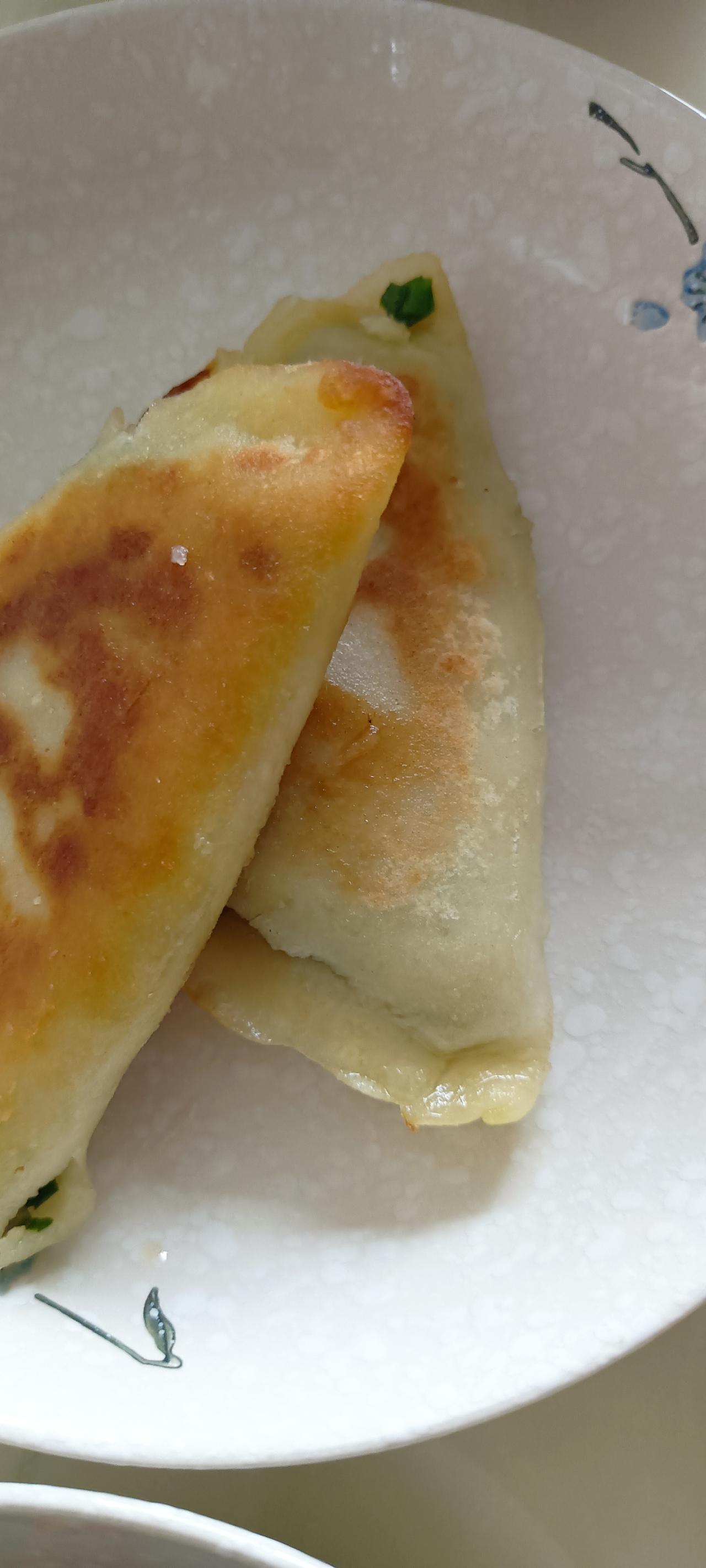 我老公说，他已经习惯了吃我做的饭，饭店的饭菜不合他的胃口！每当亲家母回家的时候