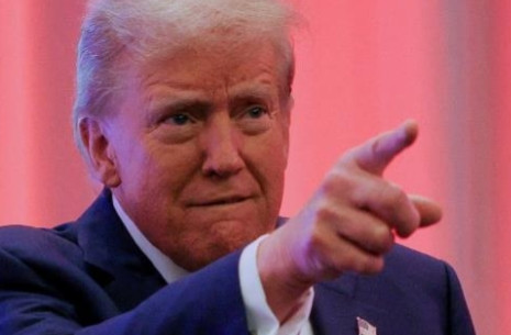 美国对中国动手，作出了一个开除中国人的决定。美国农业部公开对外宣布称，为确保所