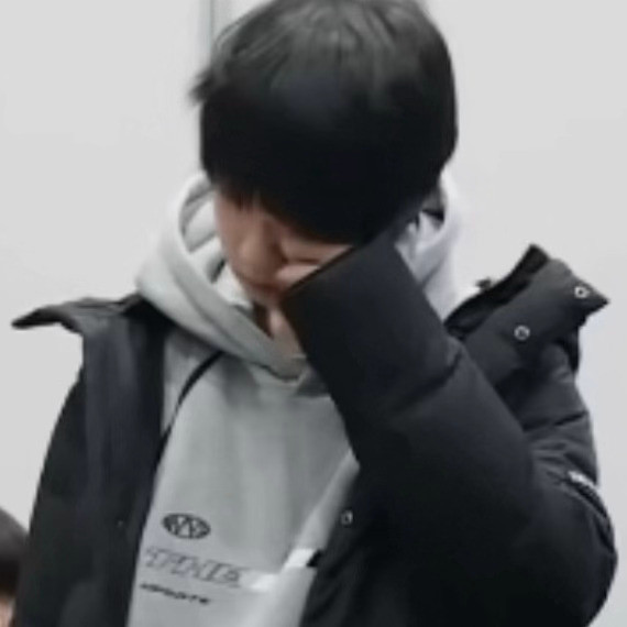 我真感觉屏幕后面就这样[单身狗]​​​
