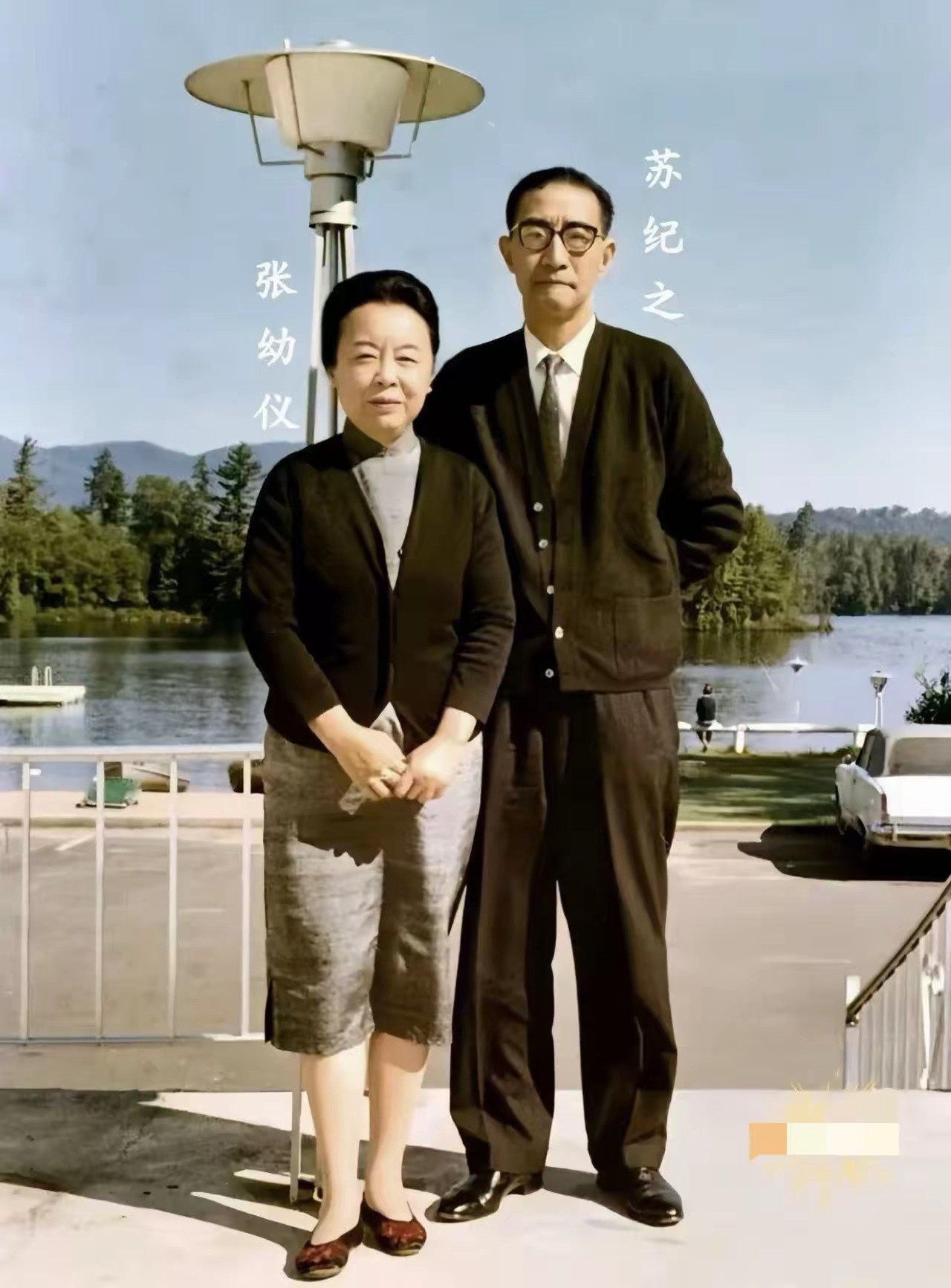 没想到这张1967年拍于加拿大的合照里，面色柔和的老太太，是当年被徐志摩怀二胎时