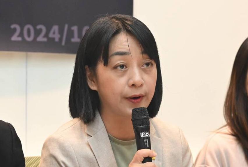 立院不表决“2758号决议提案”台独分子叫嚣：韩国瑜“压案”台立法机构蓝
