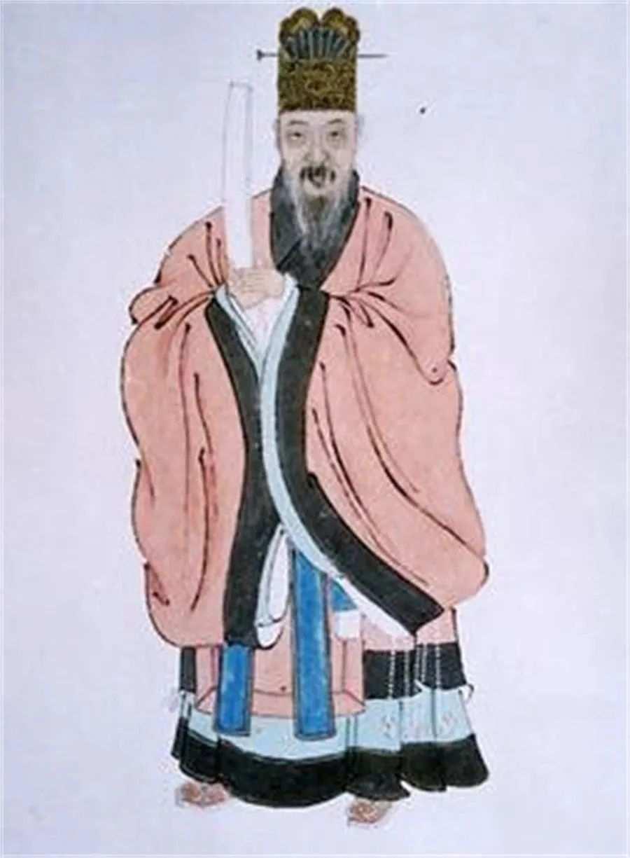 1562年，严嵩倒台，徐阶取代他成为首辅，徐阶之子劝道：“爹，当年严嵩处处欺压您