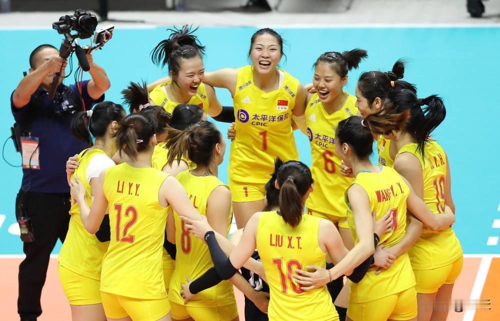 不争一时之冠！中国女排世联赛以练兵为主，全力冲刺奥运资格2026年世界女排