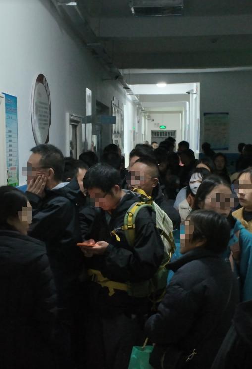 亮出底牌，全力兜底！2026年10月3日，青海海北祁连县涌入超10万游客，全县
