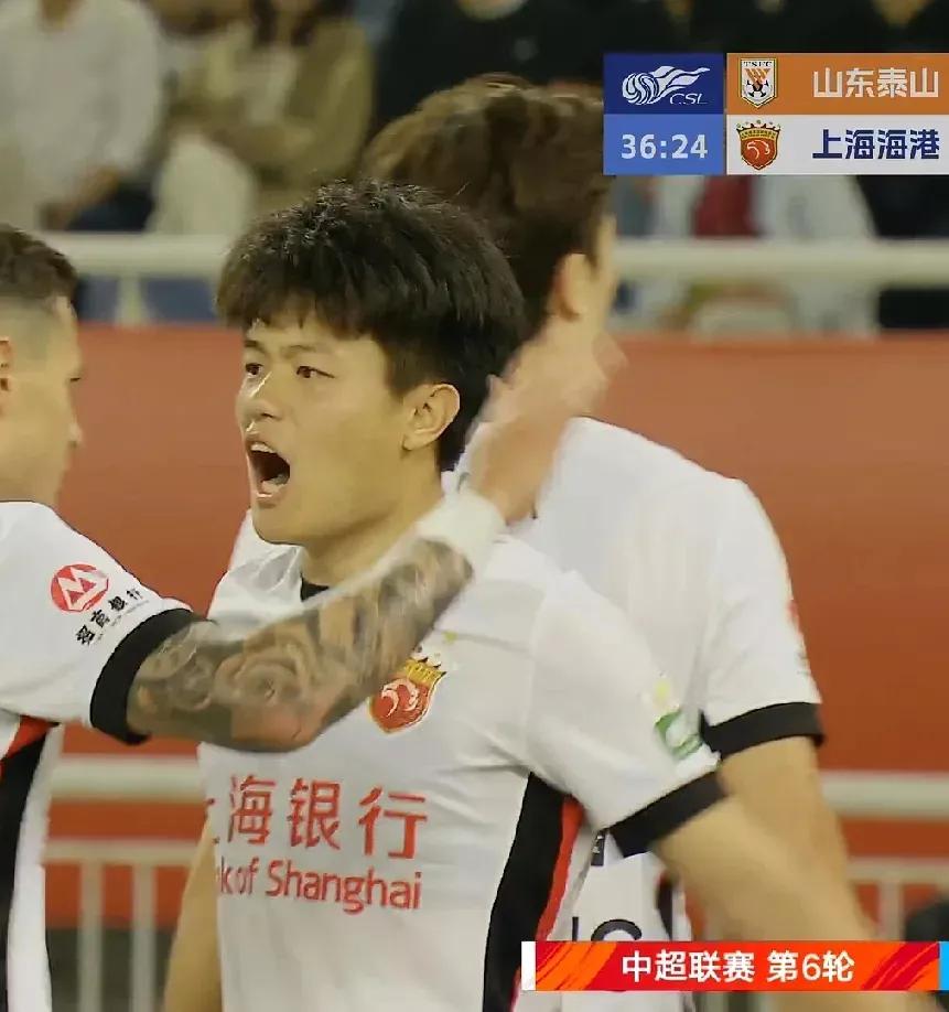 笑不活（四）杨希你怎么了你是后卫怎么擅离职守跑到前锋位置上去了？杨希，