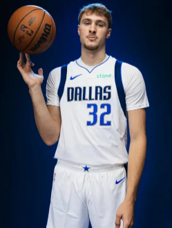 弗拉格3大天赋1.学习能力和进化速度。从杜克到nba，肉眼可见的10场球一进化