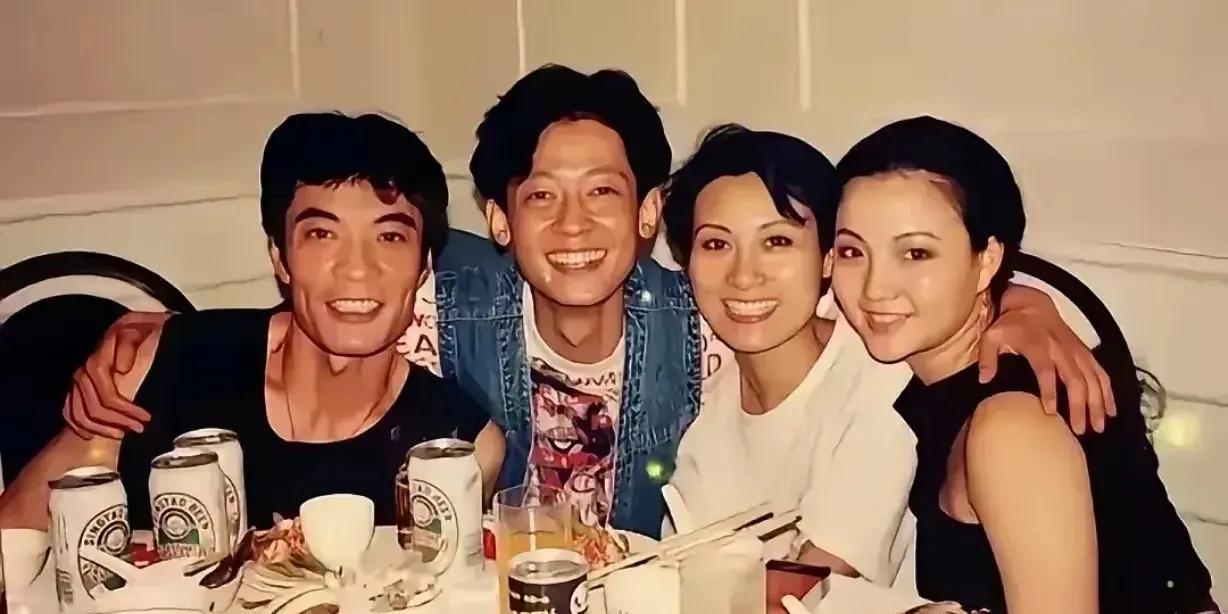老照片你认识几位明星