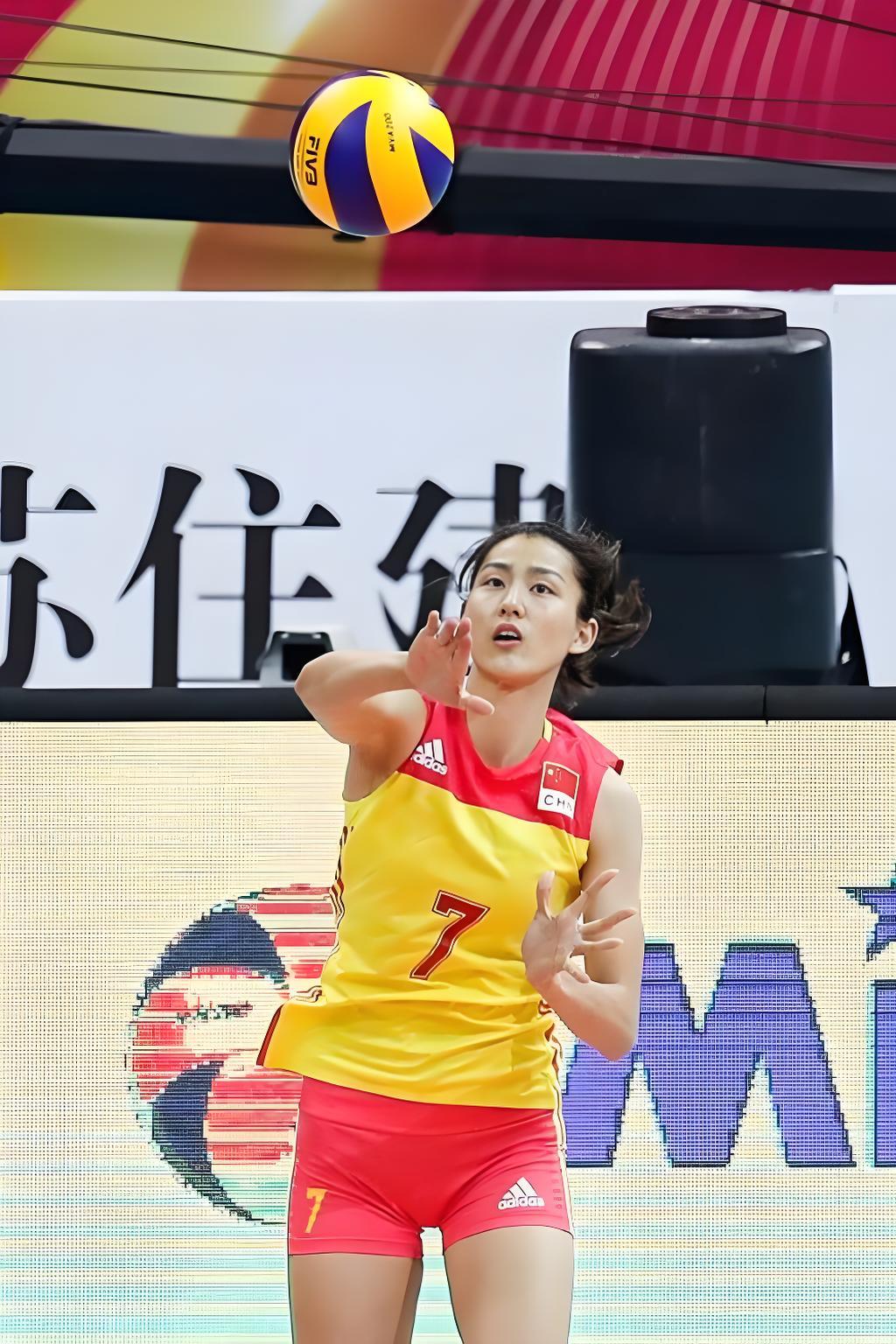 北京时间2026年4月2日消息，国家女排第一批集训名单‌，共有‌17名运动员‌入