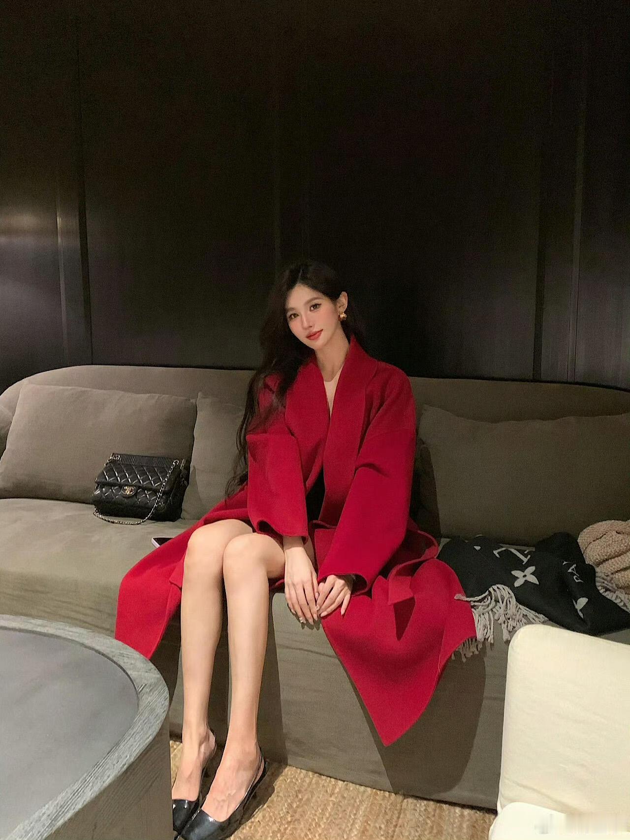 红色很适合过节​​​