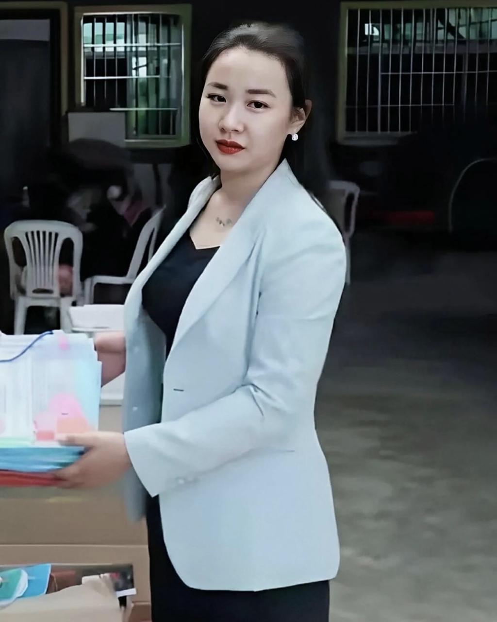 留洋美女率11人作恶终落网！全员领