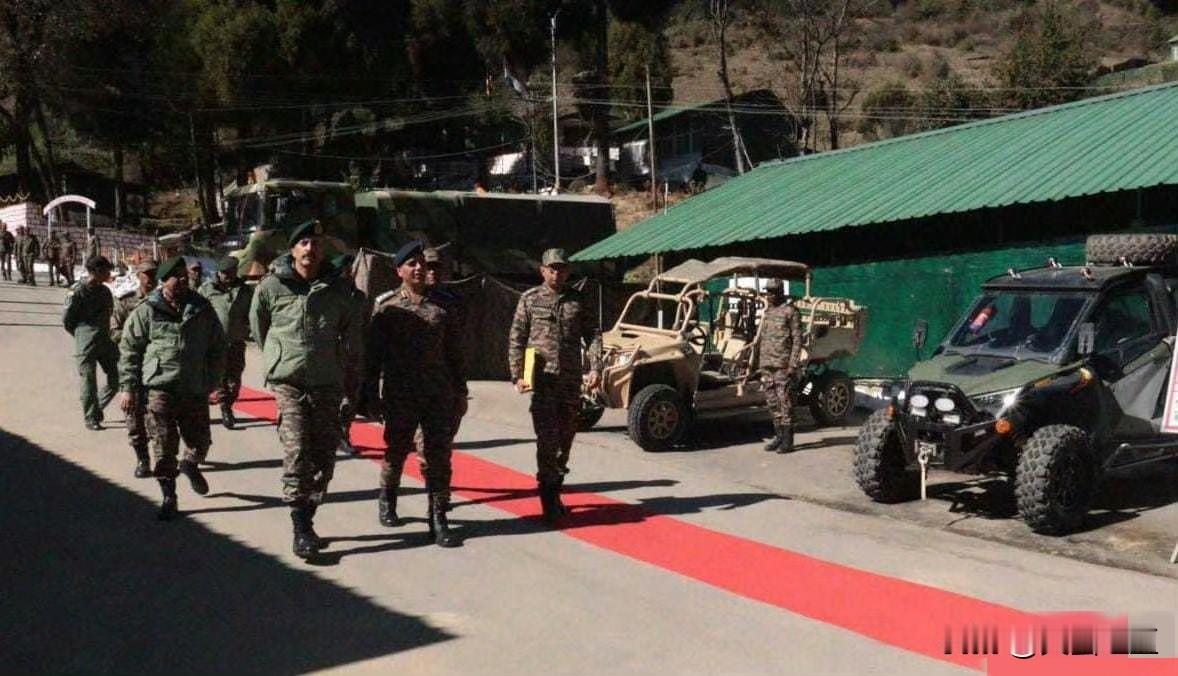 【藏南军情】据当地媒体报道，近日，印度陆军工程兵司令部（EME）总监兼上校司令