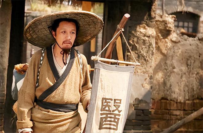 古代为什么癌症少？第一、没法确诊。只知道这个人生病了，死了，没法看到身体内部出现