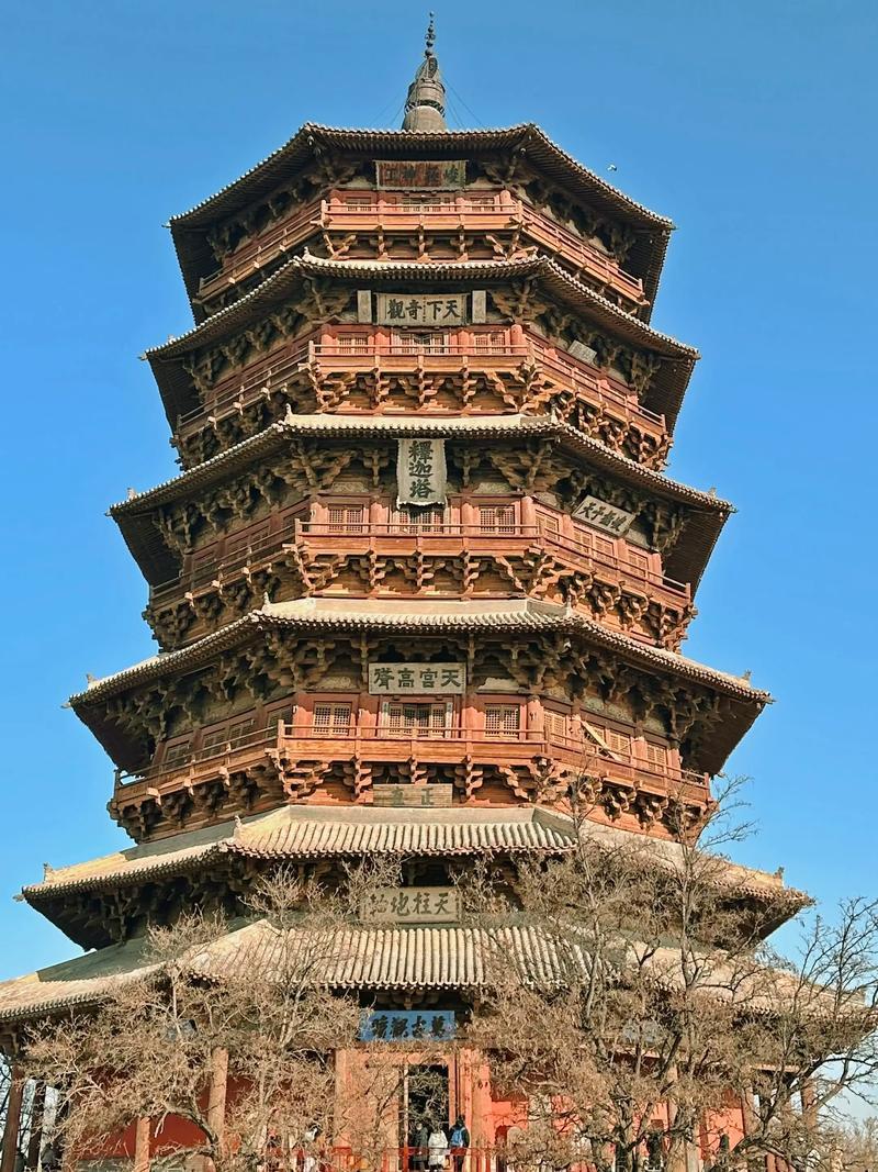 ＃山西究竟有何独特魅力＃山西的独特魅力在于其‌“地上文物看山西”‌的绝