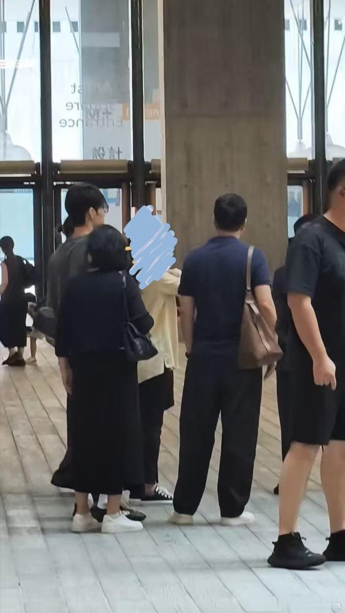 战儿巧思中