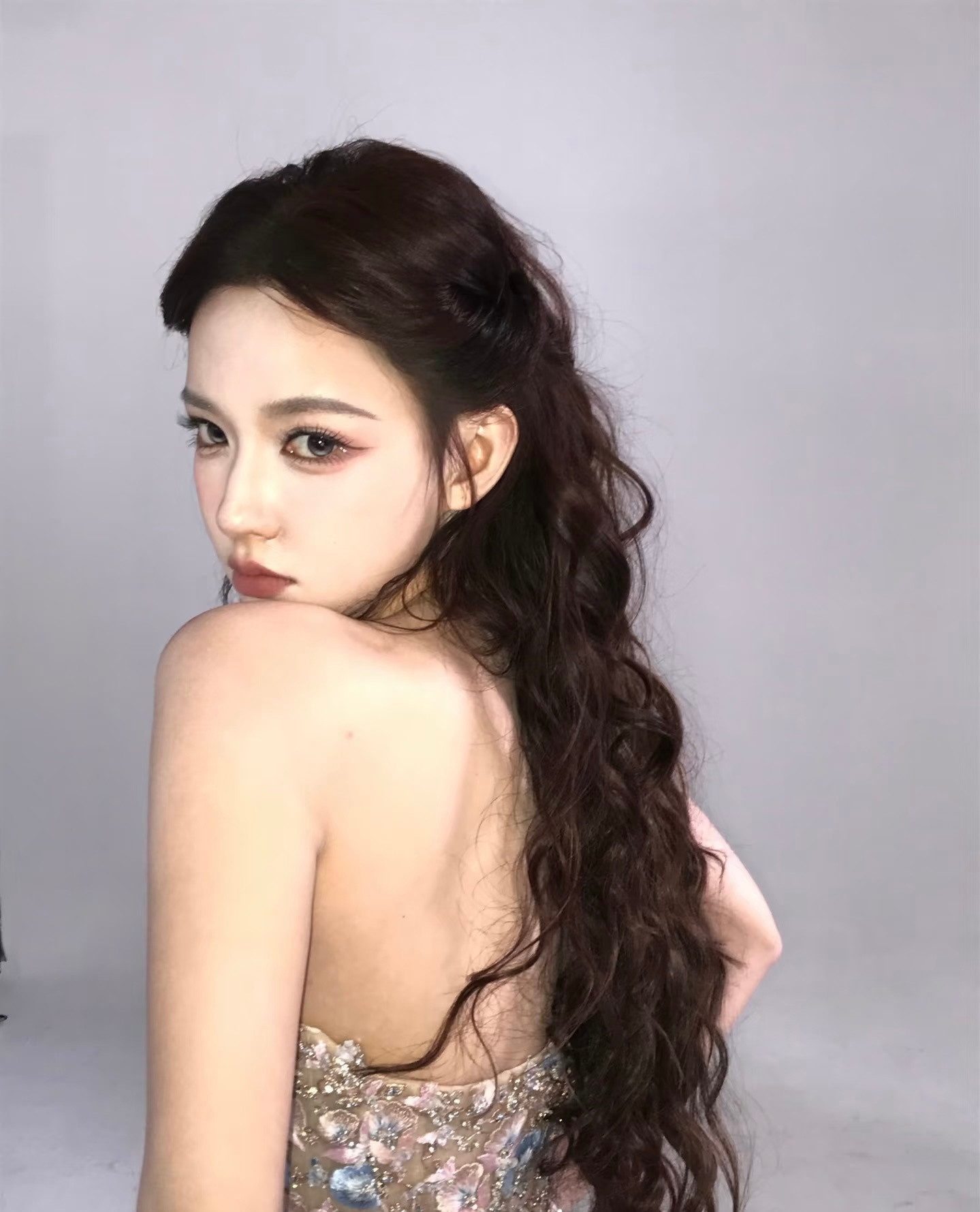 程潇这套造型真的好神，完全撕漫女级别的程潇