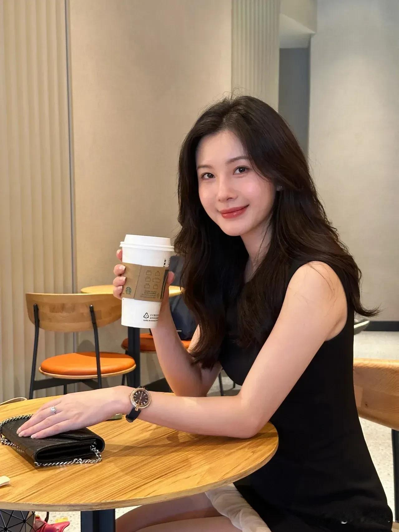 既然无处可逃，不如喜悦既然没有净土，不如静心既然没有如愿，不如释然🌞