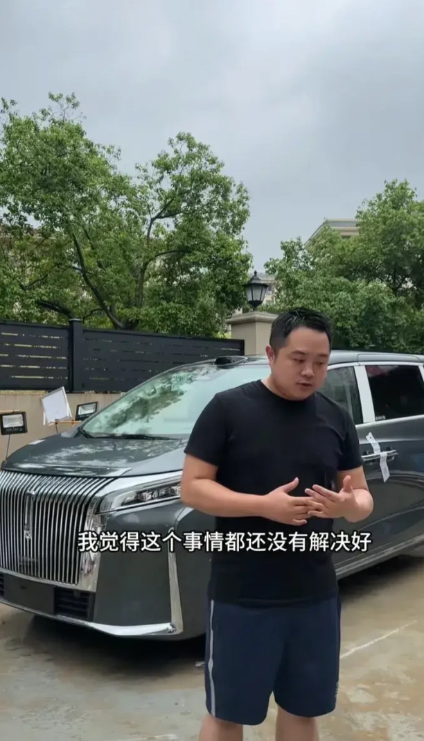 700万粉丝张教官在7月2日3日和4日连续发布3条视频直接把魏牌高山顶上热搜。