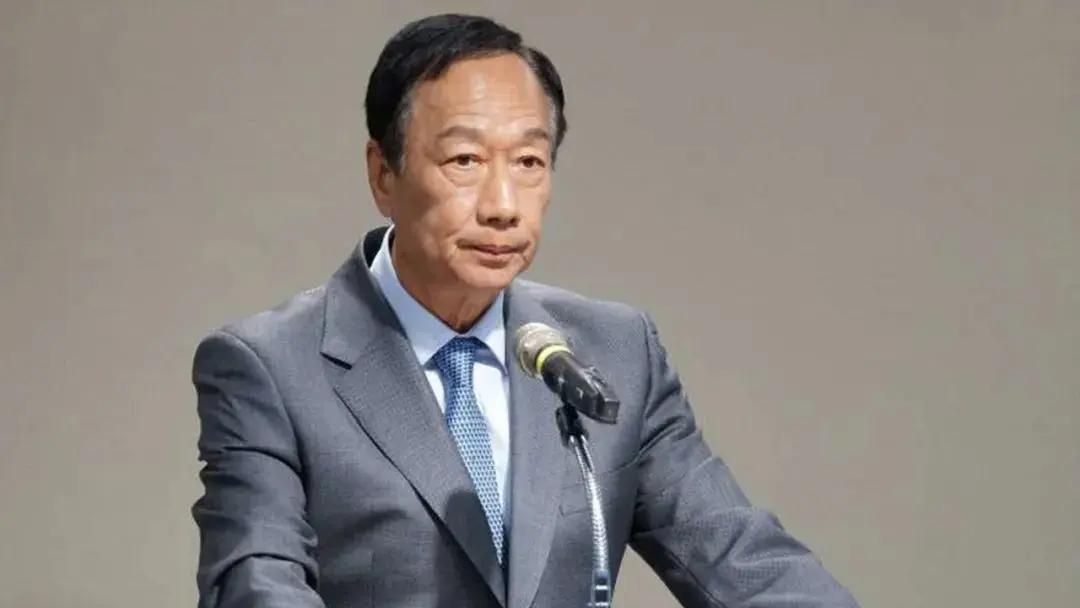 郭台铭又要回来了，一直没消息的郭台铭突然发布记者会，对自己在四年前离开国民党进行