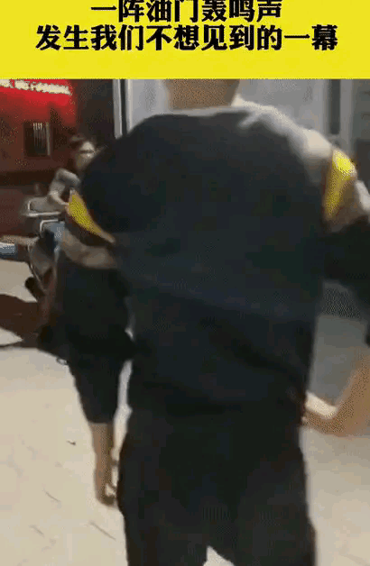 难道这就是传说中的爆头吗？[思考]