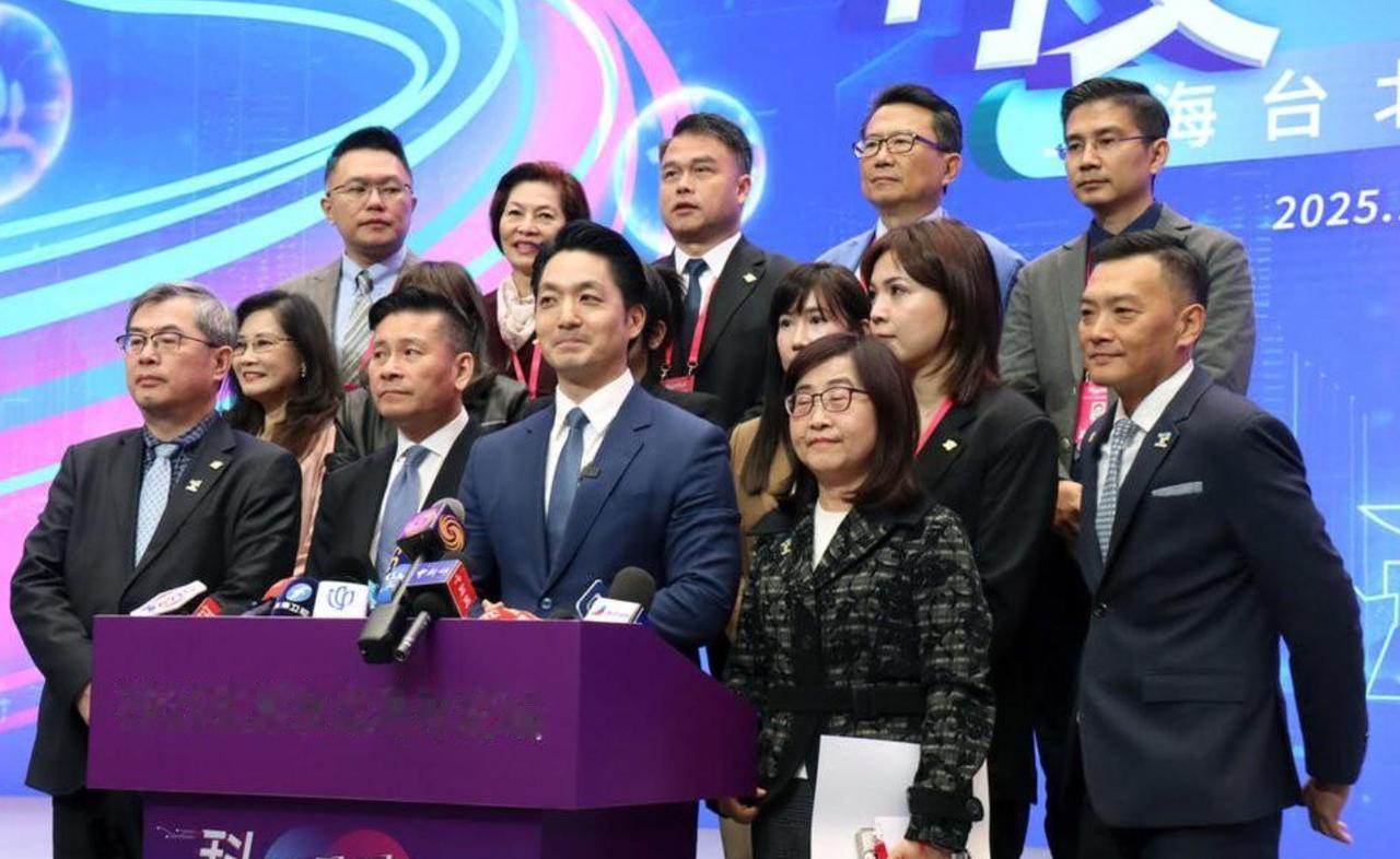 台陆委会再拒上海台办副主任入台，给双城论坛蒙上阴影！据联合新闻网报道，筹办双城论