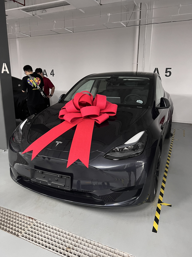 从看车到提车只花了三天！！！6月21号进行试驾，试驾体验下来感觉挺不错的，当天