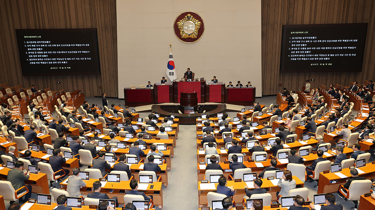 李在明就职首日，韩国国会通过三大特检法案，尹锡悦夫妇恐难逃牢狱之灾！，韩国国会