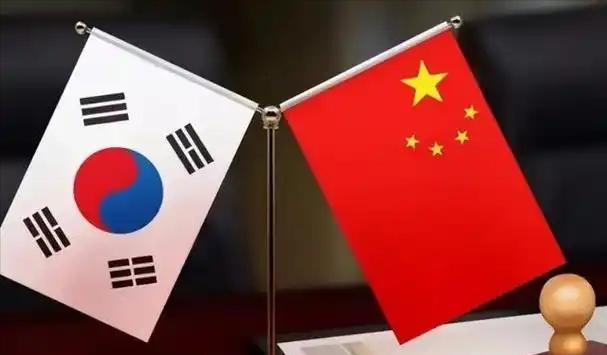 尹锡悦支持者试图闯入中国驻韩使馆实施恐怖袭击，性质极为恶劣，但韩国法院只