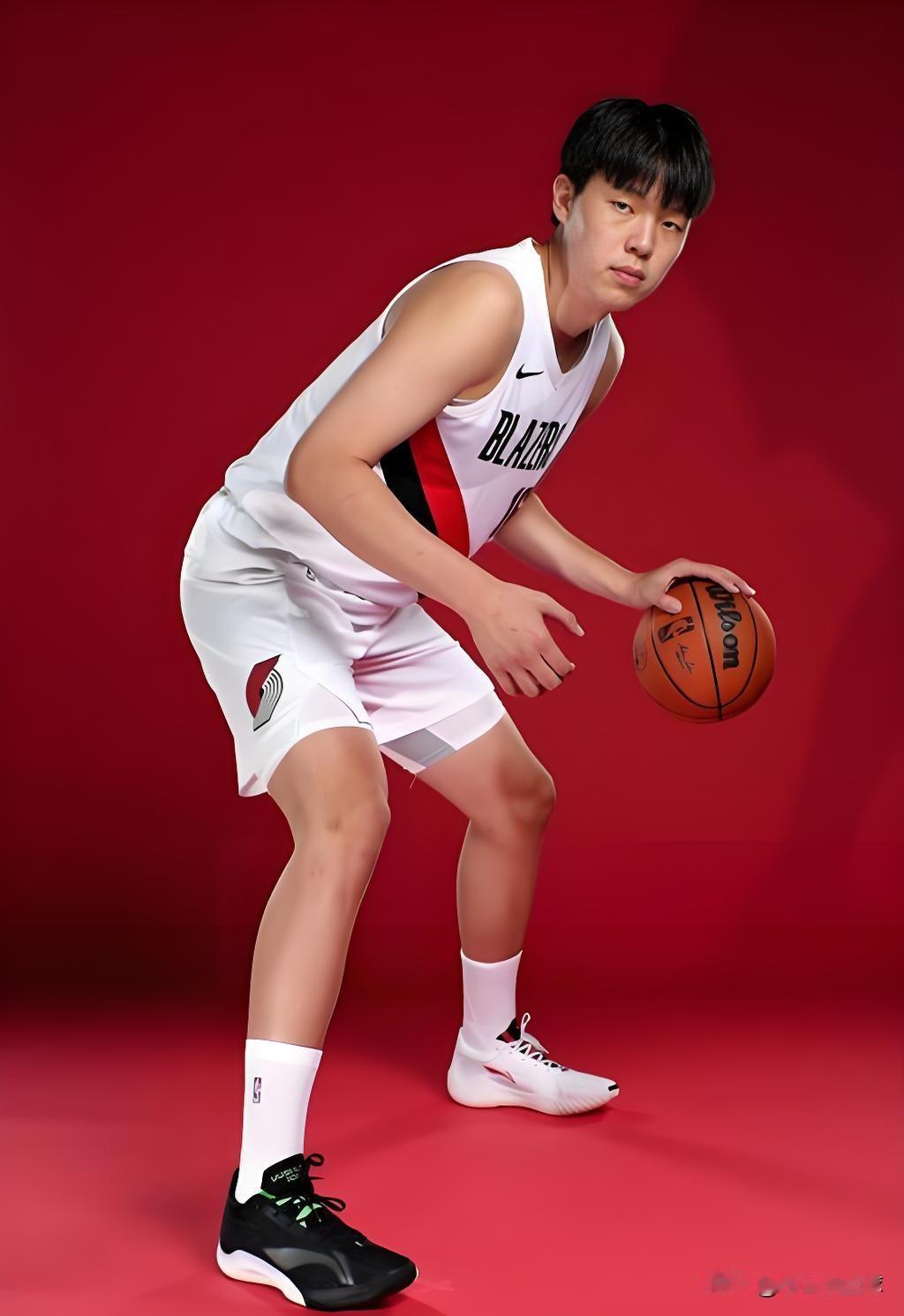 NBA2K27，开拓者新赛季18人能力值排行榜01德尼·阿夫迪亚SF/S