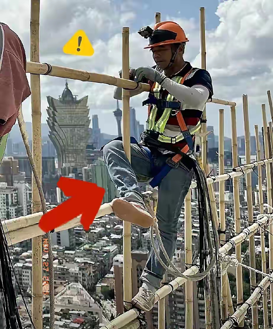 真相了，香港搭房仍然用竹棚，不是因为便宜，而是因为有手艺，会搭竹棚的人很多，而