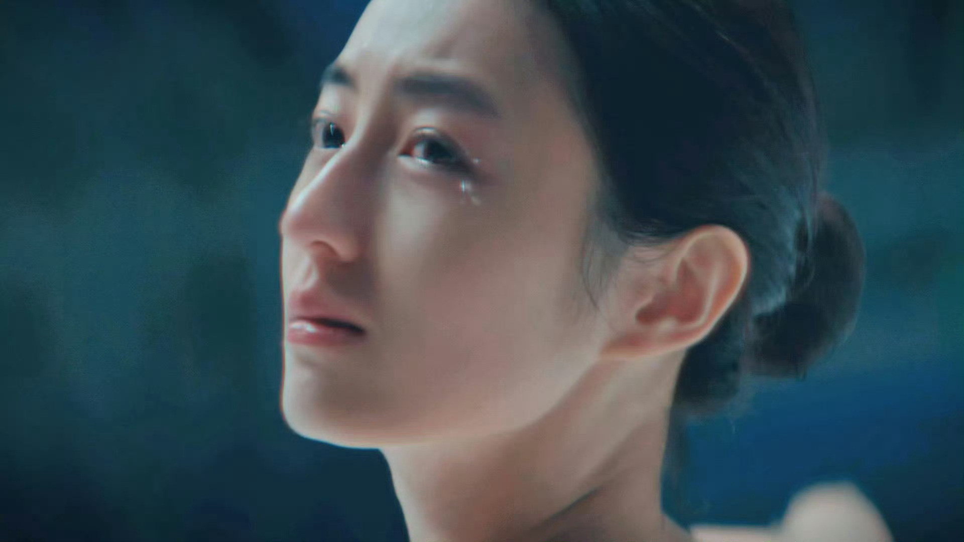 年度最佳女演员应该是张子枫，微博之夜有没有张子枫，没有张子枫我就不看了！微博之夜