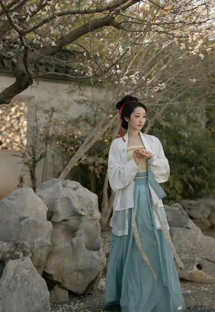 如果蒋梦婕当年的林黛玉是这个造型，观众也能少些遗憾吧​​​