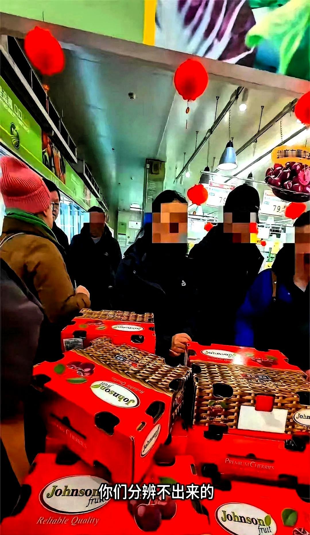 听一个做水果生意的朋友说完，我后背直发凉，原来今年我们吃的很多车厘子，不过是资本