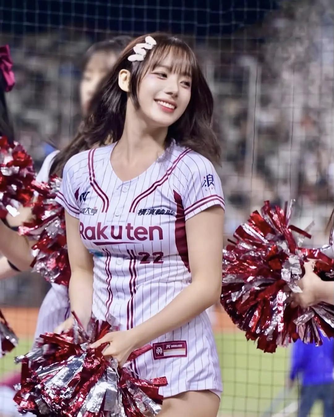 韩国知名啦啦队美女河智苑，青春美少女活力四射魅力无穷啦啦队女队员河智苑演技啦