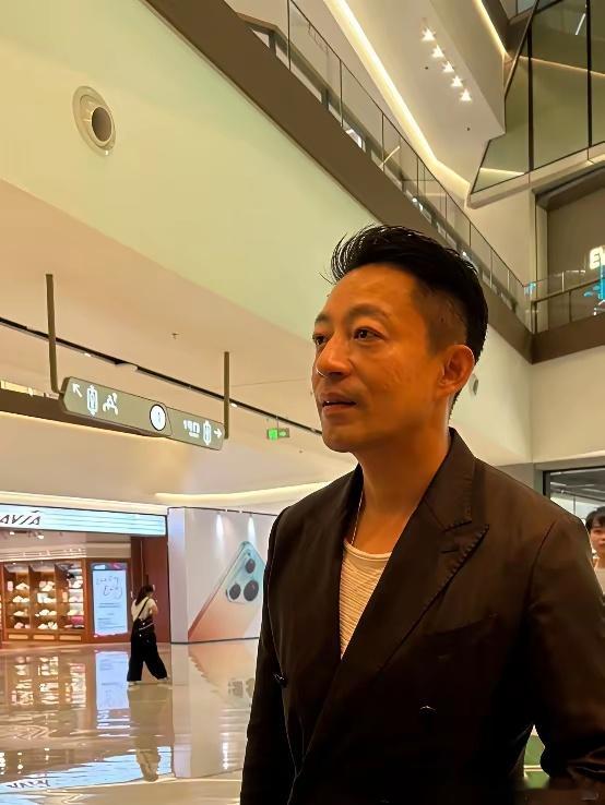 不仅要替孩子还房贷还得管替具俊晔？心软的汪小菲，难道就活该被欺负吗？最近，大S的