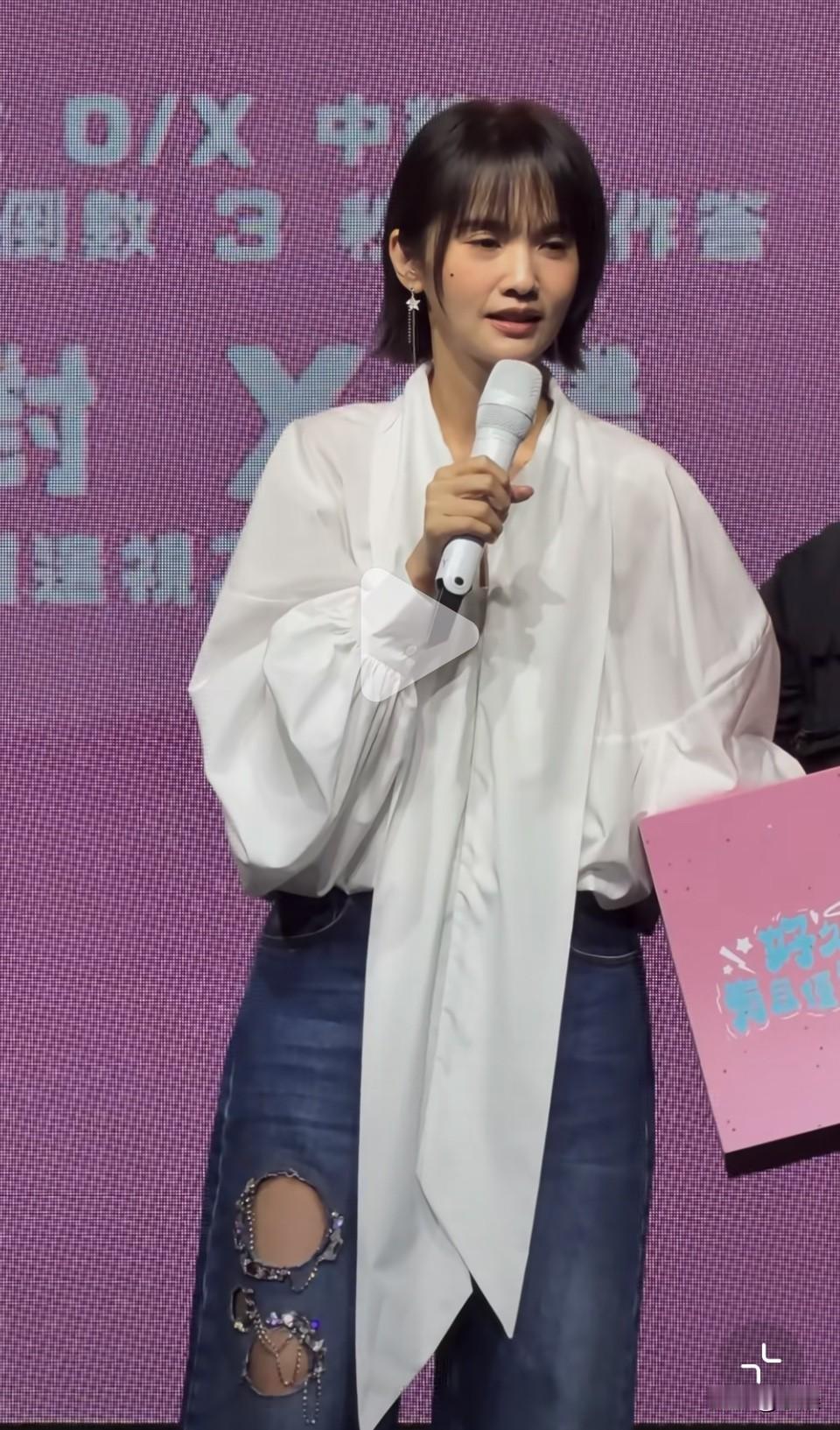 原来夫妻相是真的。真的好像李荣浩…关于夫妻相这个事情[吃瓜]哈哈哈哈李荣