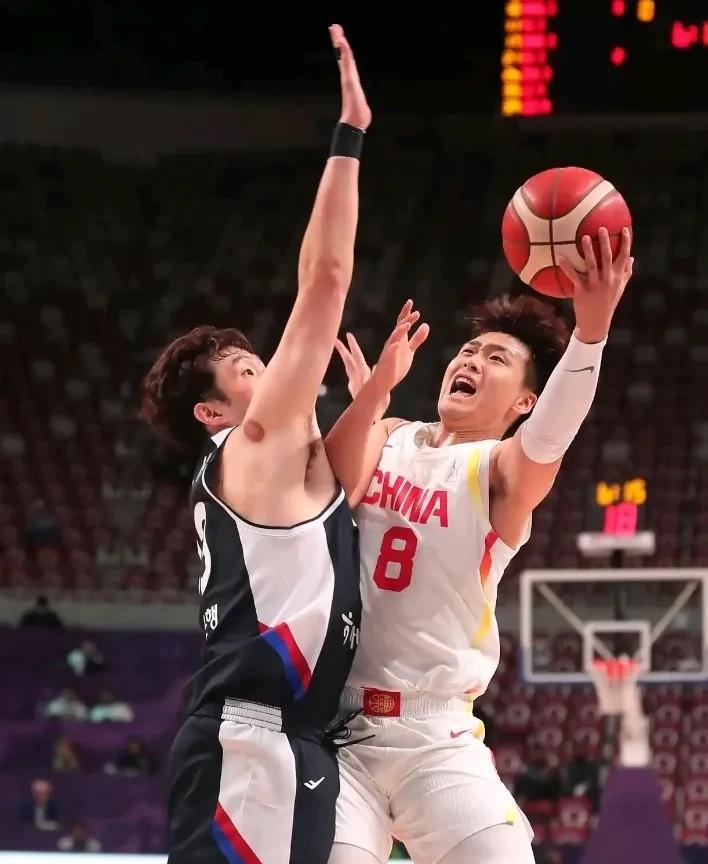 中国男篮牛啊！在亚洲杯1/4决赛中，79-71击败韩国队，时隔十年重返四强。