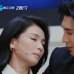 刘涛一滴泪天上一颗星无限超越班表演确实动人，演技也值得肯定，但“锁死演戏”的说