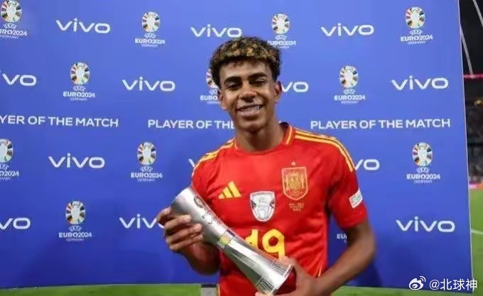 巴塞罗那足球俱乐部已经收到正式通知，法甲豪门巴黎圣日耳曼足球俱乐部正计划以前所未