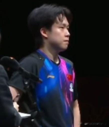 乒乓球WTT香港总决赛结束了，王曼昱卫冕成功，一年来不断提升自己，迎来职业生涯高