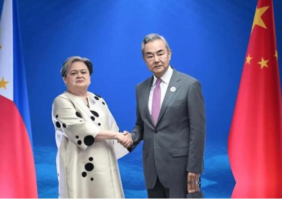 既然不愿一国两制，那就满足“台独”分子，王毅外长曾明确表示，从今往后再没中国台北