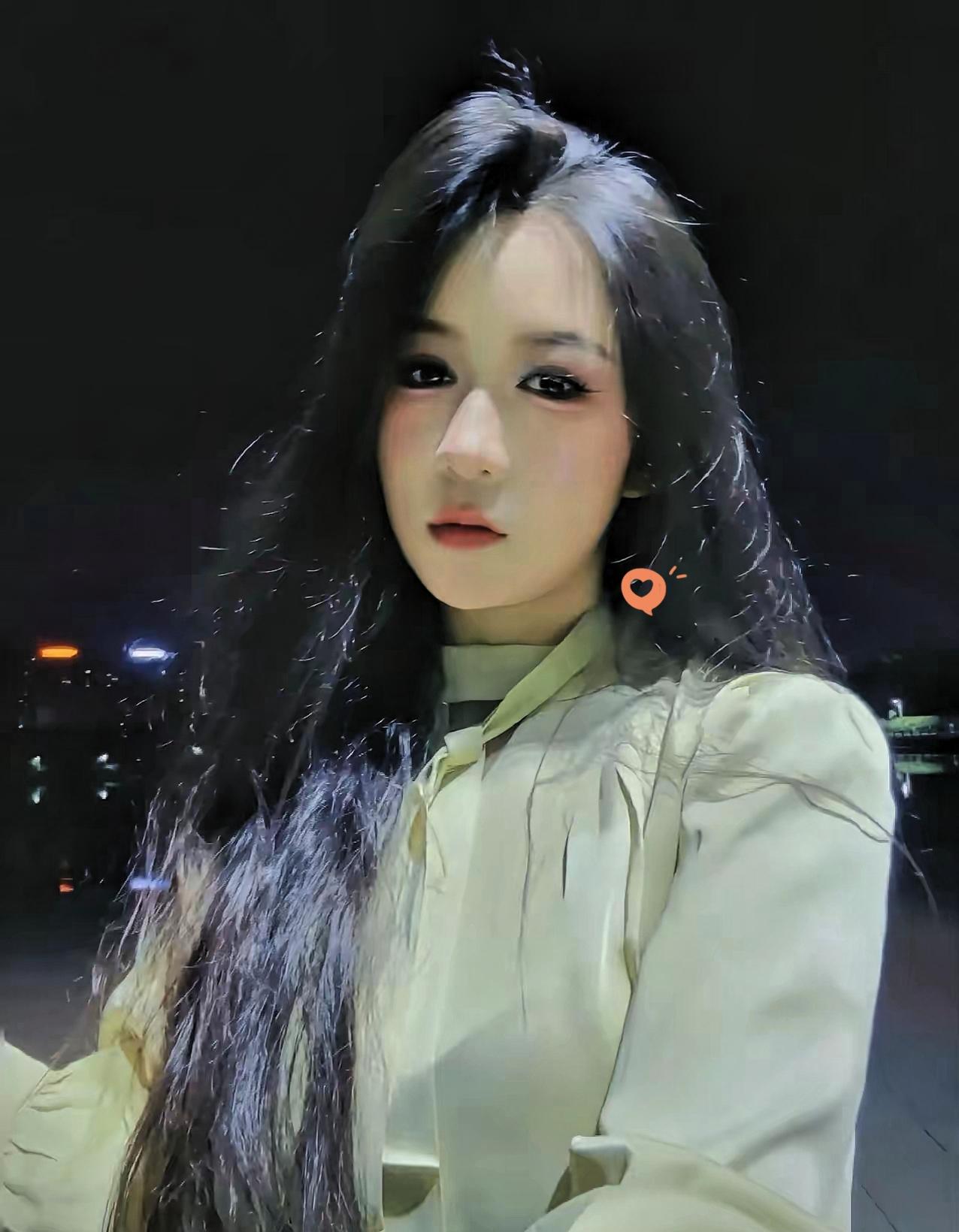 突然明白，为什么很多人宁愿选择自杀，选择跳楼，宁愿摔得粉身碎骨，也不愿意在这世上